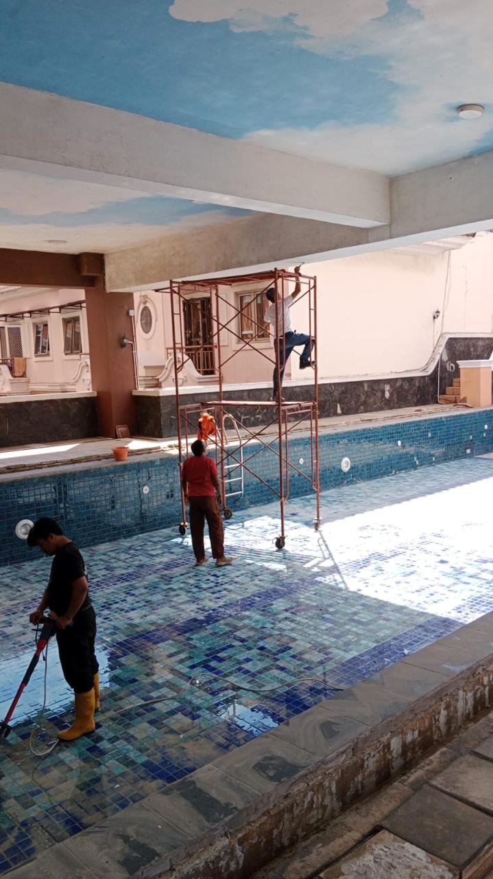 Pengecatan ulang dekorasi design ceiling kolam